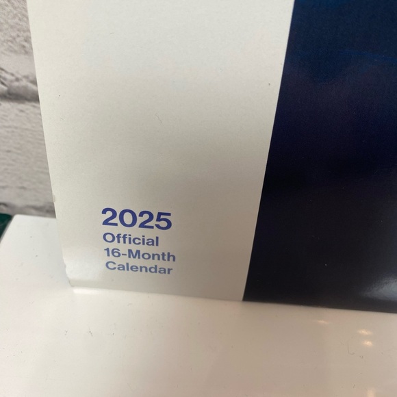 Taylor Swift Official Calendar 2025 16 month Events Wall Calendar NEW - Picture 2 of 7